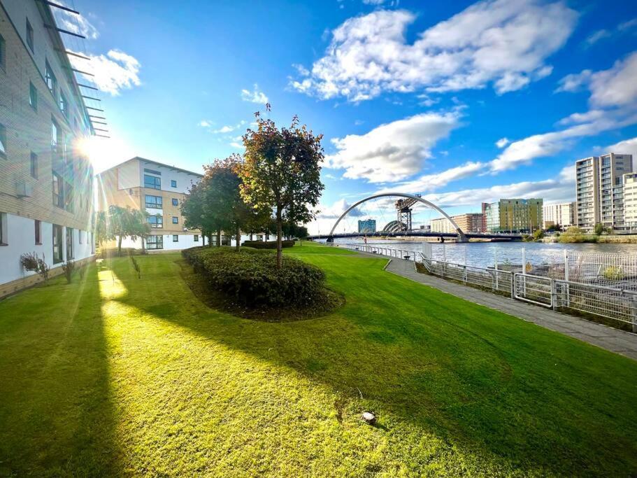 Apartment Cosy Riverside Secc Hydro